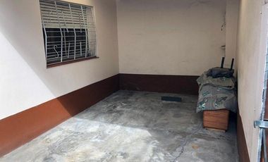 Casa PH en venta en Lanus Este