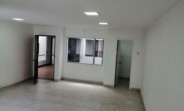 oficina en arriendo en envigado. Cod A63394