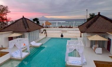 Villa Tepi Pantai View Sunset di Gili Trawangan Lombok