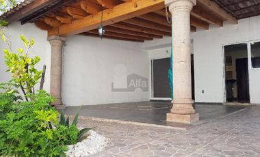 La casa en renta con la terraza más amplia en Santa Fe Juriquilla
