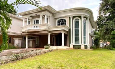 Casa en Llanos de Curundu, Ancón (TPJ)