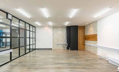 oficina en arriendo en santa barbara oriental. Cod A21457