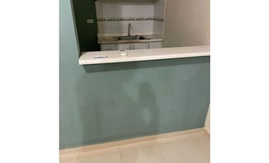 ALQUILO AMPLIA CASA COMERCIAL CHORRERA $