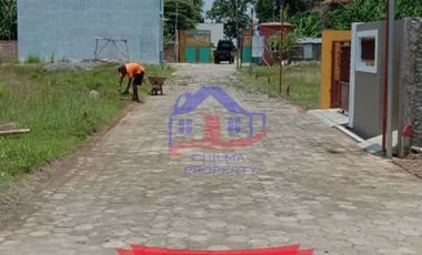 House For Sale Modern & Minimalis Desain di Jepangpakis Kudus
