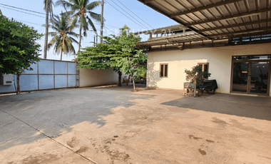 Gudang Murah Lokasi Strategis Jalan Kampung Melayu Tangerang