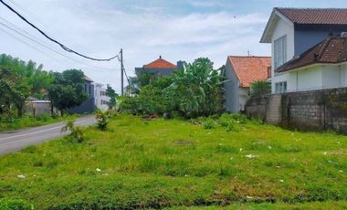Jual Dua Tanah Kavling Hook Jalan Cendrawasih Kuta