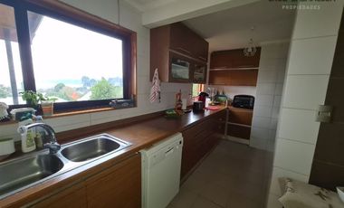 Casa en Venta en Calle Santa Teresita