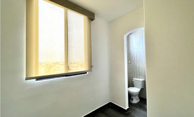 En venta departamento Edificio Status sector Yacht Club Manta