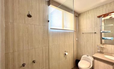 En venta departamento Edificio Status sector Yacht Club Manta