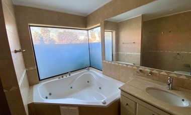 Casa en venta de 4 dorm. Palmeras de Lonquén