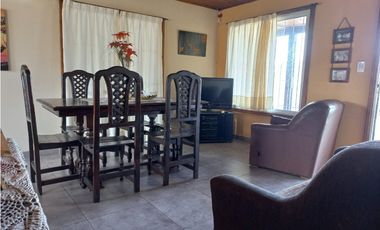 Casa 3 ambientes/ Barrio Castagnino/ Ruta 2