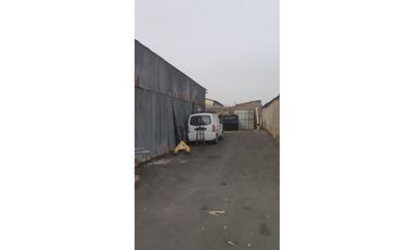 ATENCION, TERRENO  IDEAL PARA COMERCIO O HABITACIONAL