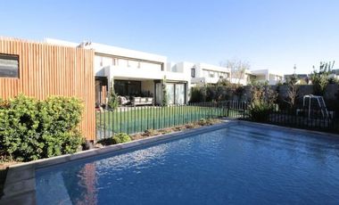 Casa en Arriendo en Las Condes