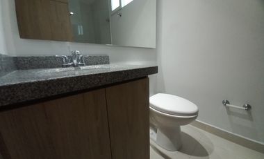 apartamento en arriendo en c.r bosque san angel piso 11. Cod A13742