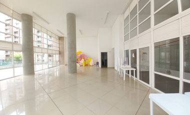 apartamento en arriendo en c.r bosque san angel piso 11. Cod A13742