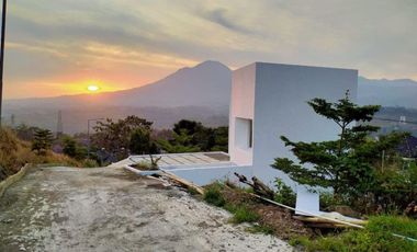 Cluster cantik rumah nuansa villa sejuk asri di PUSAT PENDIDIKAN
