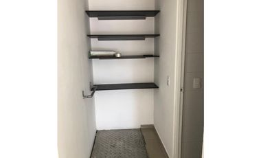 VENDO LOCAL EN PROVENZA