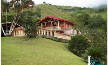 Casa Campestre En Venta Girardota Sector El Hatillo