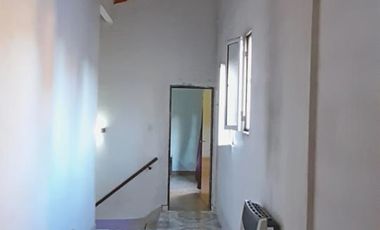 EXCELENTE CASA DE 4 AMBIENTES - G. DE LAFERRERE