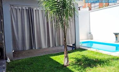 EXCELENTE CASA DE 4 AMBIENTES - G. DE LAFERRERE