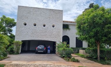Casa en renta dentro del condominio Kanah en el Yucatan Country Club