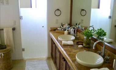 Venta Departamento Amueblado La Ropa Zihuatanejo
