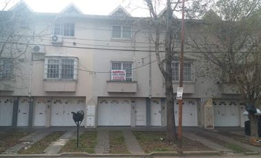 Triplex en venta en Bernal Centro