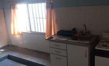 Casa tres ambientes. Barrio Camet. Mar del Plata.