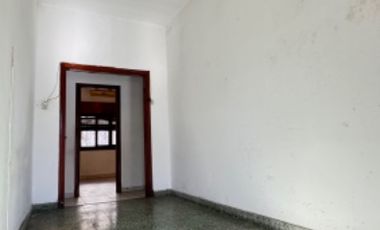 Departamento Tipo Casa en alquiler en Lanus Oeste