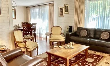 Casa en venta de 3 dorm. en Providencia