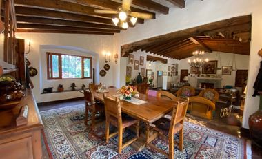 VENTA DE RESIDENCIA DE UN NIVEL