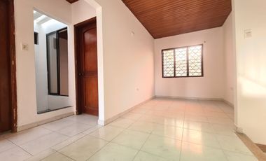 COD. 325 - SE ARRIENDA CASA - BARRIO: EL SOCORRO