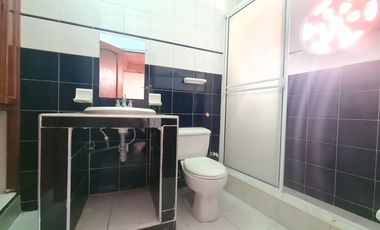 COD. 325 - SE ARRIENDA CASA - BARRIO: EL SOCORRO