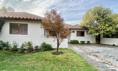 Casa en Arriendo en PIEDRA ROJA /CHICUREO