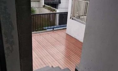 HARGA MURAH ! Rumah Strategis Dekat Alun-Alun Cimahi