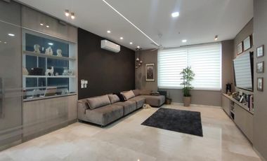 casa en venta en via bocono. Cod V28552