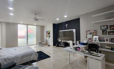 casa en venta en via bocono. Cod V28552