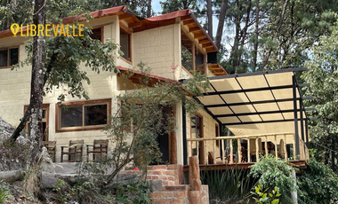 RENTA CASA EN VALLE DE BRAVO-CASA MAGNOLIA