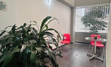oficina en arriendo en las vegas. Cod A216144