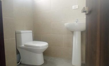 edificio en arriendo en normandía. Cod A2992