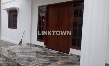 Dijual Rumah Mewah dengan View Gunung Merbabu di Nakula Salatiga 10 Menit ke Pusat Kota