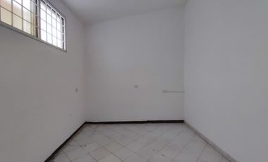 casa en arriendo en la riviera. Cod A22912