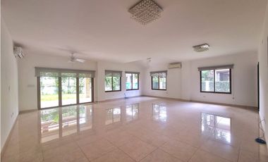 VENTA ALQUILER EN CLAYTON  SENDEROS DE CAMINO DE CRUCES MLD