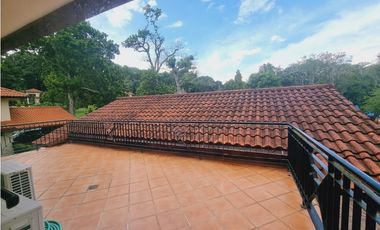 VENTA ALQUILER EN CLAYTON  SENDEROS DE CAMINO DE CRUCES MLD