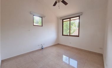 VENTA ALQUILER EN CLAYTON  SENDEROS DE CAMINO DE CRUCES MLD