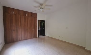 VENTA ALQUILER EN CLAYTON  SENDEROS DE CAMINO DE CRUCES MLD