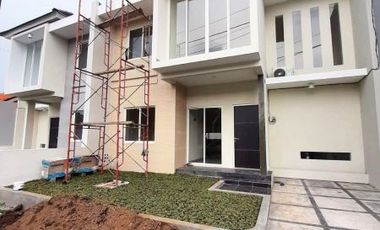 Rumah dijual di Krian, Sidoarjo