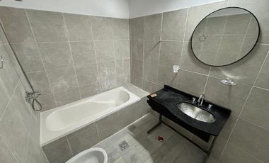 Departamento Tipo Casa en venta en Wilde Centro