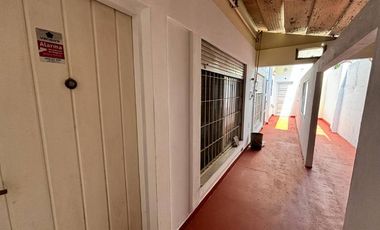 Departamento Tipo Casa en venta en Wilde Centro