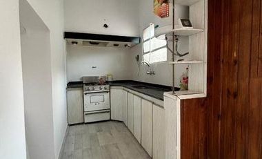 Departamento Tipo Casa en venta en Wilde Centro